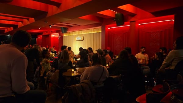 Découvrir l’humour au Québec: guide complet pour les amateurs de stand-up